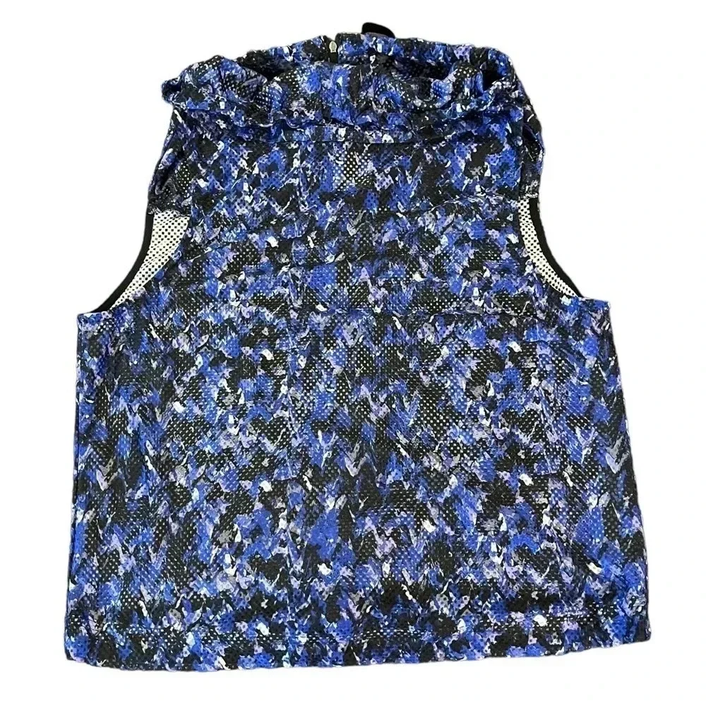 Fabletics X Demi Lovato Women's Damara Mesh Vest - Picture 6 of 10